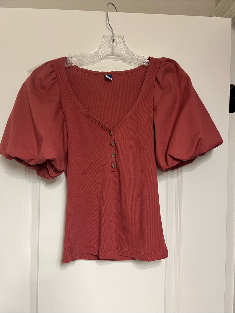 Old Navy Rust Puff Sleeve V-Neck Button Top